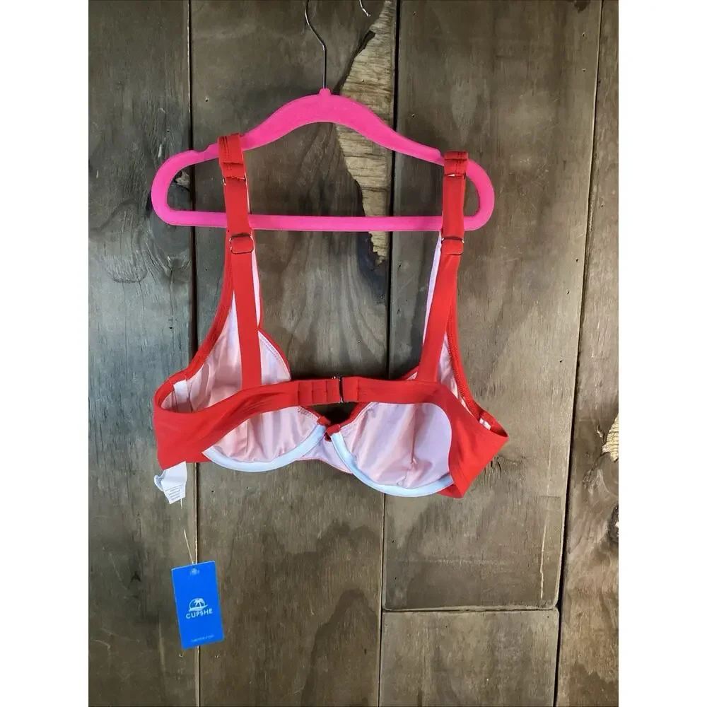 Cupshe Red Bikini Top Size Small
